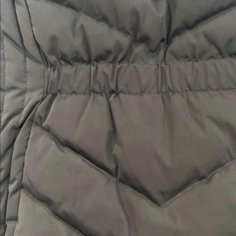 Talbots Women's Dark Quilted Vest - Picture 3 of 6